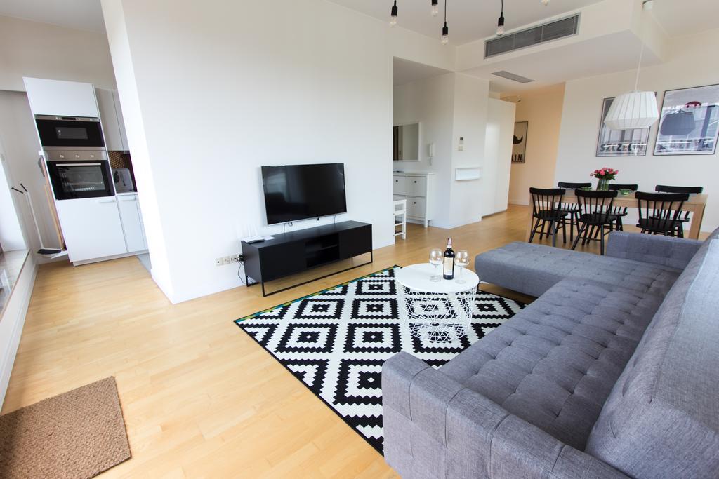 Komfortowy Apartament เมียนซิดดรอแย ภายนอก รูปภาพ