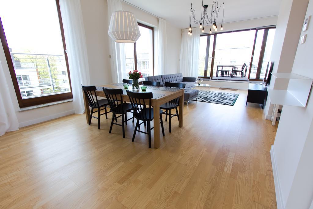 Komfortowy Apartament เมียนซิดดรอแย ภายนอก รูปภาพ
