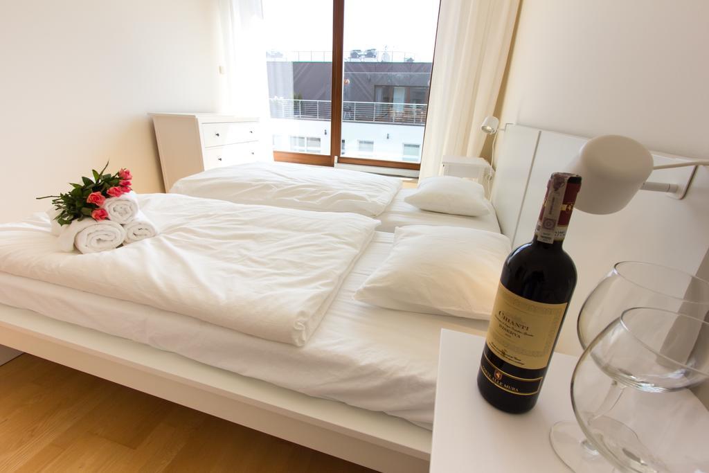 Komfortowy Apartament เมียนซิดดรอแย ภายนอก รูปภาพ
