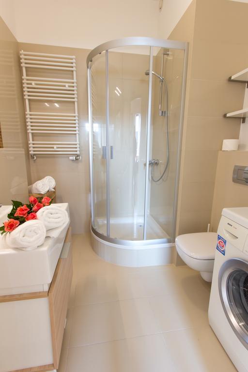 Komfortowy Apartament เมียนซิดดรอแย ภายนอก รูปภาพ