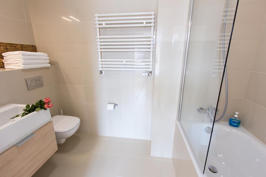 Komfortowy Apartament เมียนซิดดรอแย ภายนอก รูปภาพ